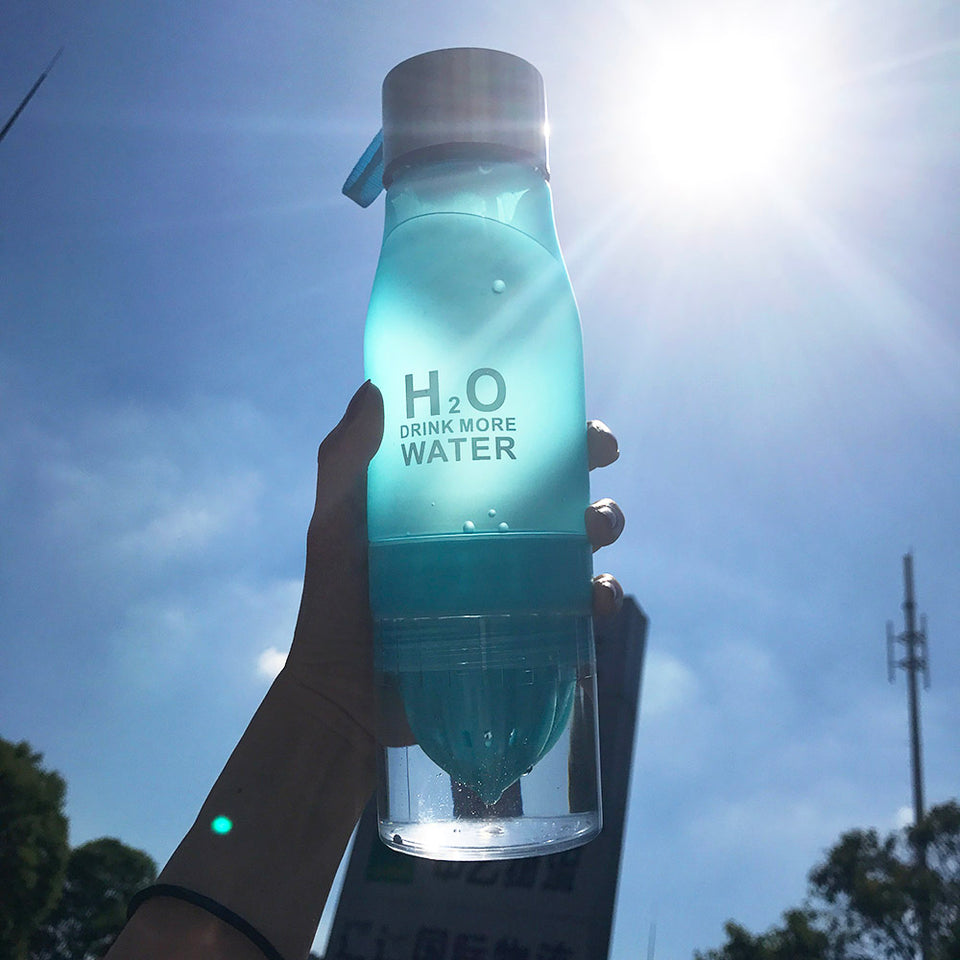 650ml Water Bottle plastic Fruit infusion bottle